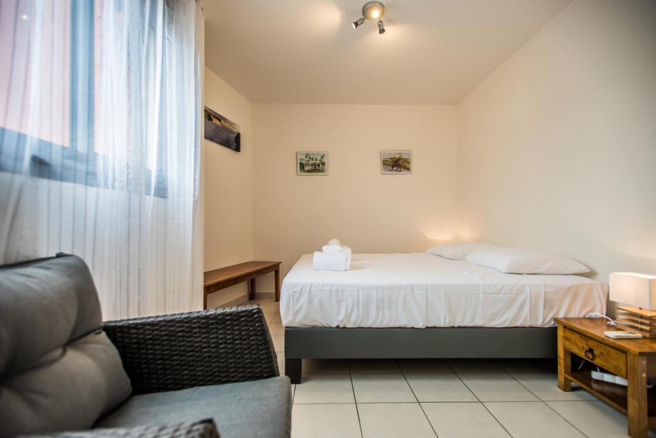 Appartement Le Paille En Queue Saint Pierre Exterior foto